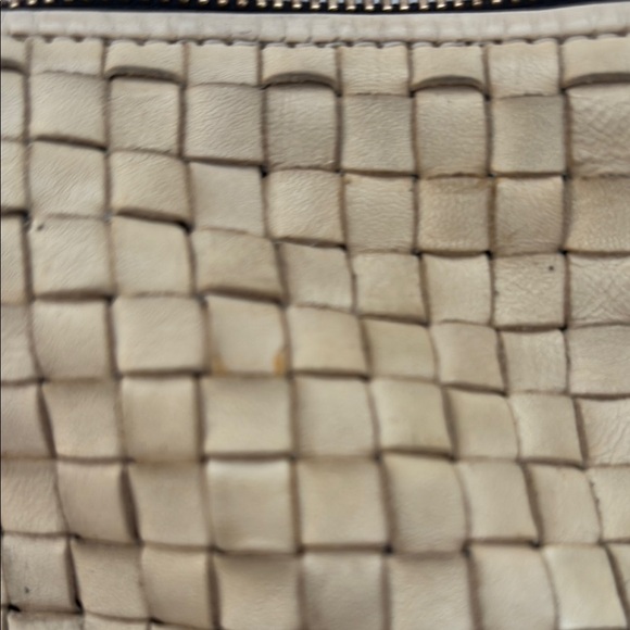 Clare V Moyen Messenger Bag in cream woven checker. - Picture 8 of 16